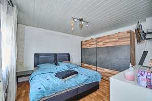 Charmantes Zweifamilienhaus - ideal für Handwerker! – Regensburg (Kreis) – Vorschaubild 11