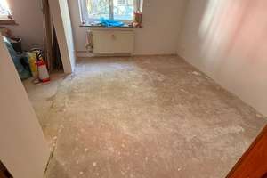 kernsanierter Altbau EG mit Balkon, hohe Decken, ruhige Lage DU Duissern/Neudorf – Schreiberstr. 8, 47058 Duissern, Duisburg – Vorschaubild 9