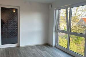 Borkumer Ring: Gemütliche 2-ZKB-Wohnung im OG mit Loggia und EBK! – Die vollständige Adresse der Immobilie erhältst du vom Anbieter., 26131 Eversten, Oldenburg (Oldenburg) – Vorschaubild 6