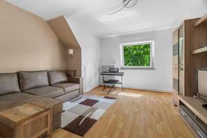 Dreigenerationshaus - neu saniert -  – Die vollständige Adresse der Immobilie erhältst du vom Anbieter., 42659 Solingen-Mitte, Solingen – Vorschaubild 16