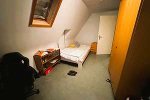 Gepflegtes Zweifamilienhaus mit großem Garten,Garage Pkw-Stellplatz in Schwaikheim zu verkaufen!! – Die vollständige Adresse der Immobilie erhältst du vom Anbieter., 71409 Schwaikheim – Vorschaubild 14