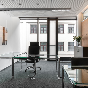Privater Büroraum für 5 Person in Signature Staatsoper