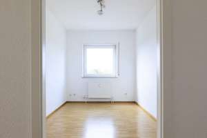 Großzügige Wohnung mit Loggia, Aufzug & gepflegter Ausstattung in Heidelberg-Wieblingen – Die vollständige Adresse der Immobilie erhältst du vom Anbieter., 69123 Wieblingen, Heidelberg – Vorschaubild 8