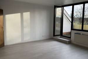 Frisch renovierte 3 Zimmer Wohnung mit Terrasse und Garage  – Camminer Straße 9, 53119 Tannenbusch, Bonn – Vorschaubild 2