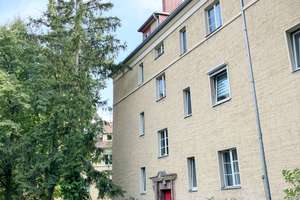 Ruhiges  1-Zimmer-Apartment in Berlin-Lankwitz  – Langkofelweg 8b, 12247 Lankwitz, Berlin – Vorschaubild 3