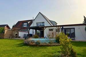 Gepflegtes Einfamilienhaus: Modernisiert, vielseitig und ruhig! Frei zum 01.08.2026! *ca. 148 m²* – Die vollständige Adresse der Immobilie erhältst du vom Anbieter., 47809 Fischeln, Krefeld – Vorschaubild 3
