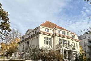 MHI - "Altbauperle" in Wiesbadener Spitzenlage! Repräsentative Altbauvilla mit 3 großen Wohnungen – Die vollständige Adresse der Immobilie erhältst du vom Anbieter., 65189 Südost, Wiesbaden – Vorschaubild 1