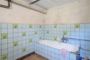 Ruhig gelegenes Familienhaus mit Garten am Ortsrand (A1742) – Die vollständige Adresse der Immobilie erhältst du vom Anbieter., 7368 Remptendorf – Vorschaubild 12