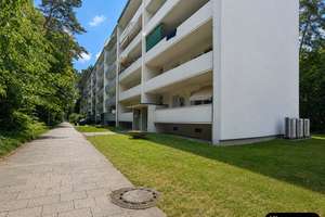Nachhaltig modernisiert – 3 ZKB in begehrter Karlsruhe-Waldstadt – Die vollständige Adresse der Immobilie erhältst du vom Anbieter., 76139 Waldstadt, Karlsruhe – Vorschaubild 2