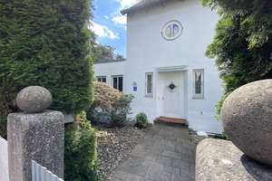 Familienvilla mit Garten - 179m² Wohnfläche! – Die vollständige Adresse der Immobilie erhältst du vom Anbieter., 81479 Solln, München – Vorschaubild 7