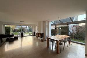 Modernes familiengerechtes Reiheneckhaus mit großzügigem Garten – Die vollständige Adresse der Immobilie erhältst du vom Anbieter., 81827 Waldtrudering, München – Vorschaubild 8
