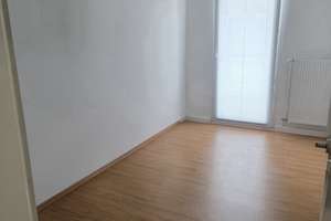 Singles oder Paare aufgepasst: helle freundliche 3-Raum-Wohnung mit Balkon und EBK – Steinring 60, 44789 Südinnenstadt, Bochum – Vorschaubild 5
