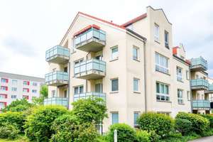 Vermietete 2-Zimmer-Dachgeschosswohnung im „Thäterhof“ in Dresden-Übigau zu verkaufen