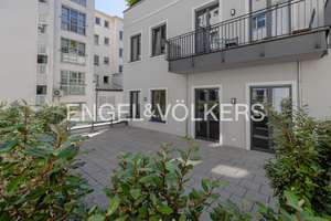 Moderne Eleganz im geschützten Hof-Ensemble: Refugium mit weitläufiger Terrasse & Blickachse zur ... – 60311 Altstadt, Frankfurt am Main – Vorschaubild 19