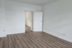 **Hochwertig sanierte Wohnung – Balkon inklusive** – Mülheimer Str. 82, 45145 Frohnhausen, Essen – Vorschaubild 3
