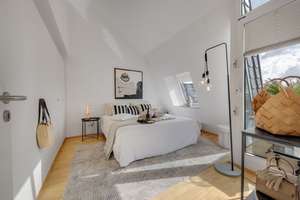 Über den Dächern Düsseldorfs – Maisonette mit Weitblick im Herzen Pempelforts – Die vollständige Adresse der Immobilie erhältst du vom Anbieter., 40477 Pempelfort, Düsseldorf – Vorschaubild 13