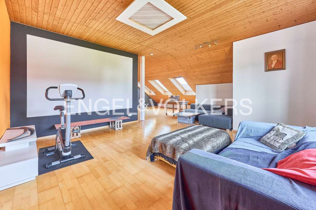 Immobilie in Mutterstadt - Freistehendes Einfamilienhaus: Viel Platz auf großem Grundstück mit Einliegerwohnung! - Bild 4