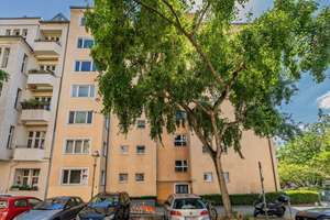 Sonnenbalkon trifft Kudamm-Blick - Hochwertig modernisierte 4 Zimmerwohnung ! – Sybelstraße 56, 10629 Charlottenburg, Berlin – Vorschaubild 29