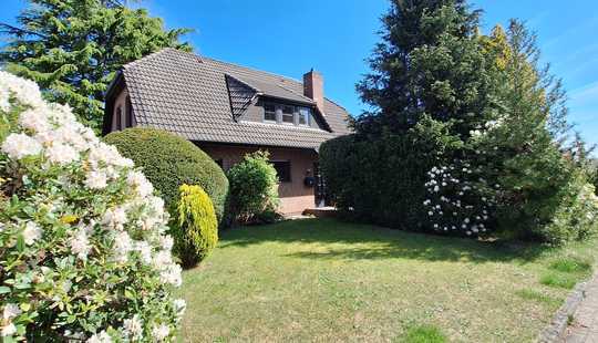 Bild von Ihr neues Zuhause wartet auf Sie! Freistehendes EFH zur Miete mit Garten in ruhiger Wohnlage!