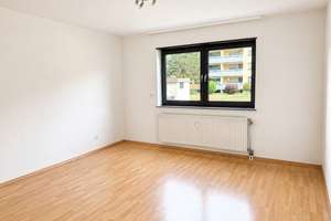 „4 Zimmer im Erdgeschoss – ideal für Familien, Paare oder Wohnen im Alter!“ – Seckacher Straße 8, 68259 Wallstadt, Mannheim – Vorschaubild 4