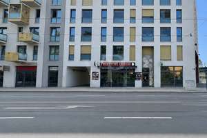 Barrierefreies Apartment mit separater Küche, verglaster Loggia und Weitblick