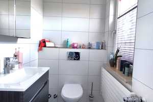 Wohnhaus mit gehobener Aussstattung in bevorzugter Wohnlage! – Plauen – Vorschaubild 14