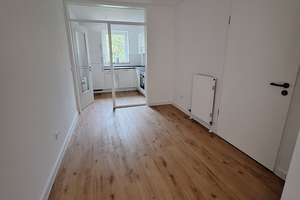 renovierte Wohnung inkl. neue Einbauküche zu sofort bereit – Alte Ziegelei 11, 30419 Stöcken, Hannover – Vorschaubild 1