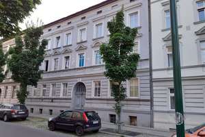 Charmantes Mehrfamilienhaus aus 1893 – teilmodernisiert, solide Substanz & Entwicklungspotenzial – Die vollständige Adresse der Immobilie erhältst du vom Anbieter., 16225 Eberswalde – Vorschaubild 2