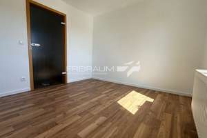 FREIRAUM 4 +++ 
Renoviertes Einfamilienhaus mit sonniger Terrasse in Siegen-Geisweid! – Die vollständige Adresse der Immobilie erhältst du vom Anbieter., 57078 Geisweid, Siegen – Vorschaubild 7