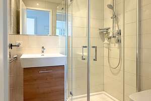 Helle moderne 4-Zimmer-Wohnung mit großem Balkon  und optionalem Tiefgaragenplatz in Köln-Bayenthal – Alteburgerstr. 302, 50968 Bayenthal, Köln – Vorschaubild 10