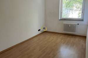 Ein Zuhause mit besonderem Charakter – elegante Duplex-Residenz mit 152,50 m² Wohnfläche – Die vollständige Adresse der Immobilie erhältst du vom Anbieter., 12203 Lichterfelde, Berlin – Vorschaubild 25