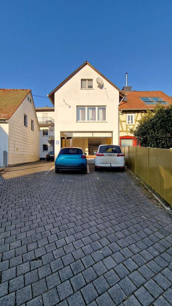 Immobilie in Schmitten - Profi Concept: Wohn.- und Geschäftshaus im idyllischen Luftkurort Schmitten.... - Bild 1