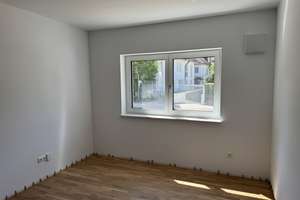 Erstbezug | hochwertige 2-Zimmer Terrassenwohnung  | Einbauküche | Stellplatz | KFW55 | ER-Zentrum – Anton-Bruckner-Straße 8, 91052 Röthelheim, Erlangen – Vorschaubild 10