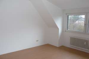 Staffelgeschosswohnung in ruhigem 6 Parteienhaus – Abshofstraße 44, 51109 Merheim, Köln – Vorschaubild 5