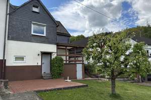 Einfamilienhaus mit Doppelgarage in Niedersetzen – Die vollständige Adresse der Immobilie erhältst du vom Anbieter., 57078 Niedersetzen, Siegen – Vorschaubild 6