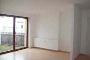 Sonnige 3-Raum-DG-Wohnung mit Balkon in Magdeburg-Sudenburg sucht neue Mieter – Klausenerstraße 8, 39112 Magdeburg – Vorschaubild 4