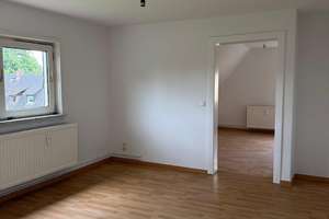 Viel Platz für die ganze Familie – 4-Zimmer-Wohnung im Dachgeschoss