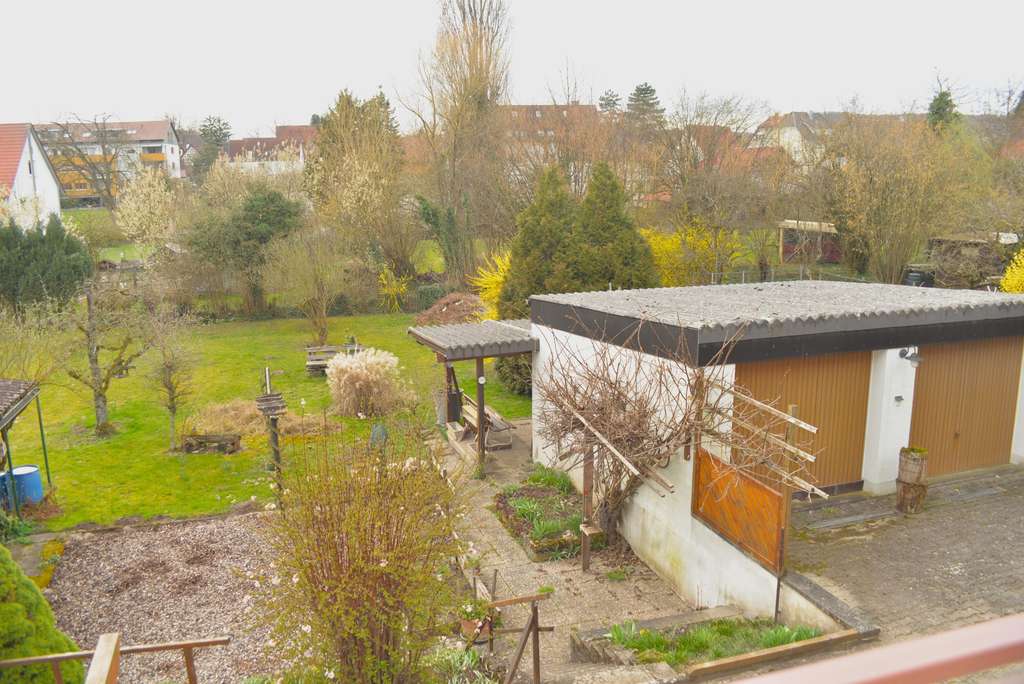 Immobilie in Eberstadt - 1-Fam.-Wohnhaus mit ELW und 3 Garagen in bevorzugter Wohnlage! - Bild 2