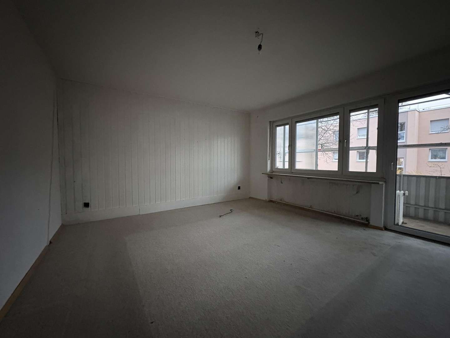 Helle 3-Zimmer-Wohnung mit viel Gestaltungspotenzial in Ingolstadt, Ingolstadt – Bild 3