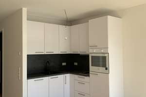 Neubau: Moderne 2-Zi-Whg mit EBK, Balkon (EZB-Blick) im Ostend. 2 Min zum Main! – Die vollständige Adresse der Immobilie erhältst du vom Anbieter., 60314 Ostend, Frankfurt am Main – Vorschaubild 3