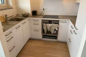 Neuwertige 2-Zimmer Wohnung mit Einbauküche und Balkon