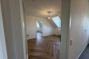 Erstbezug nach Kernsanierung - Hochwertige 2-Zimmer-Altbauwohnung in der Karlsruher Weststadt – Kaiserallee 31, 76133 Weststadt, Karlsruhe – Vorschaubild 8