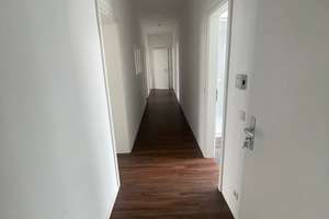 Zimmer 1.3 in Studi bzw Azubi WG - Wohnung mitten in der Bielefelder City – Die vollständige Adresse der Immobilie erhältst du vom Anbieter., 33613 Mitte, Bielefeld – Vorschaubild 2