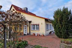 Großzügiges Landhaus mit ca. 180 m² Wohnfläche und schönem Grundstück in Nordhausen – Die vollständige Adresse der Immobilie erhältst du vom Anbieter., 99734 Nordhausen – Vorschaubild 3