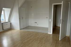 2-Zimmer Dachgeschosswohnung in bester Innenstadtlage! – Leipziger Straße 46, 6108 Nördliche Innenstadt, Halle (Saale) – Vorschaubild 9