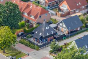 Stilvolles Architektenhaus in bevorzugter Lage von Elmshorn. – Die vollständige Adresse der Immobilie erhältst du vom Anbieter., 25337 Elmshorn – Vorschaubild 45