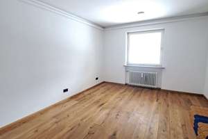SEE. SONNE. TERRASSE. / Stilvolle 2-Zi.-Wohnung in Seenähe – Die vollständige Adresse der Immobilie erhältst du vom Anbieter., 82319 Starnberg – Vorschaubild 6