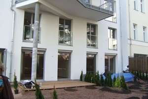 Exklusive Wohnetage mit Privatgarten – Wohnen auf höchstem Niveau – Die vollständige Adresse der Immobilie erhältst du vom Anbieter., 10243 Friedrichshain, Berlin – Vorschaubild 1