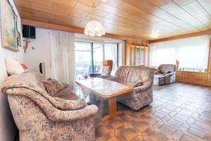 Tolles und Großes Wohnhaus - mit PV-Anlage und großem Wintergarten!  – Die vollständige Adresse der Immobilie erhältst du vom Anbieter., 86510 Ried – Vorschaubild 2