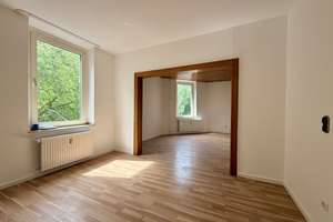 Renovierte Familienwohnung mit 102 m²